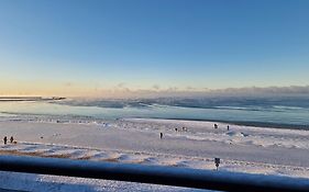 Pirita Beach View Suites